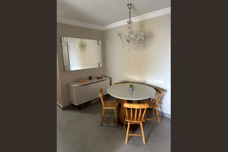 Sala de apartamento à venda com 2 quartos, 54m² em Continental, Osasco