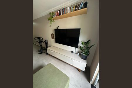 Sala de apartamento à venda com 2 quartos, 54m² em Continental, Osasco