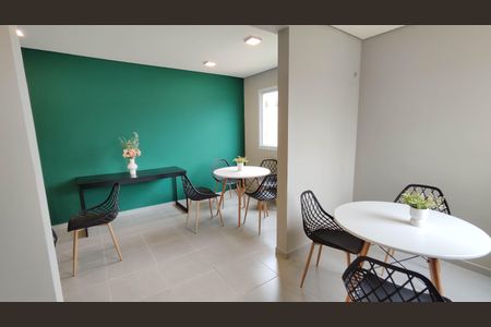 Apartamento para alugar com 33m², 2 quartos e sem vaga Apartamento para alugar com 33m², 2 quartos e sem vagaSalão de Festas