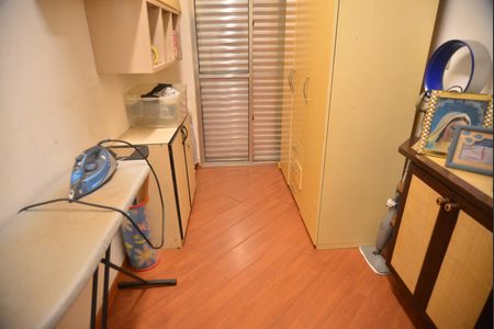 Casa à venda com 278m², 2 quartos e 4 vagasCloset Quarto 2