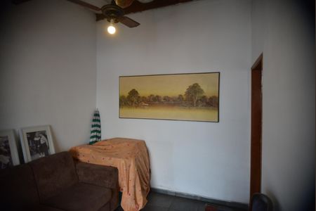 Casa à venda com 278m², 2 quartos e 4 vagasQuarto Suíte