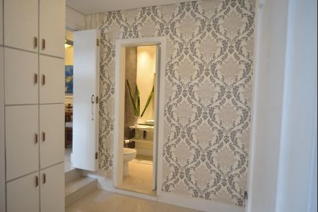 Casa à venda com 278m², 2 quartos e 4 vagasHall de entrada