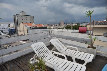 Casa à venda com 278m², 2 quartos e 4 vagasPiscina