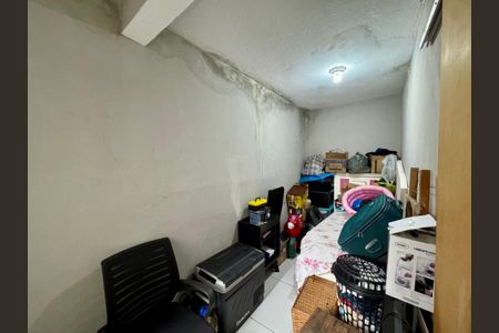 Casa à venda com 174m², 4 quartos e sem vaga Casa à venda com 174m², 4 quartos e sem vagaQuarto 4