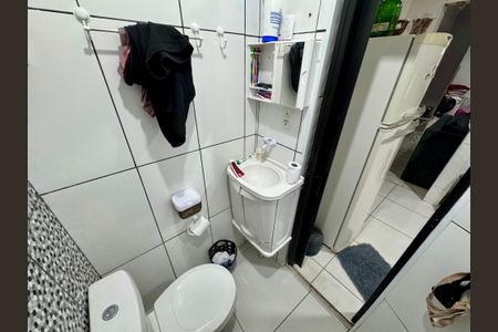 Casa à venda com 174m², 4 quartos e sem vaga Casa à venda com 174m², 4 quartos e sem vagaBanheiro 2