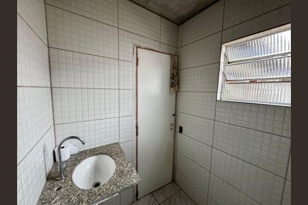 Casa à venda com 174m², 4 quartos e sem vaga Casa à venda com 174m², 4 quartos e sem vagaLavabo