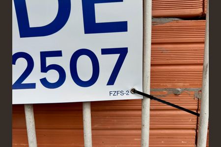 Casa à venda com 174m², 4 quartos e sem vaga Casa à venda com 174m², 4 quartos e sem vagaCódigo da placa FZFS-2