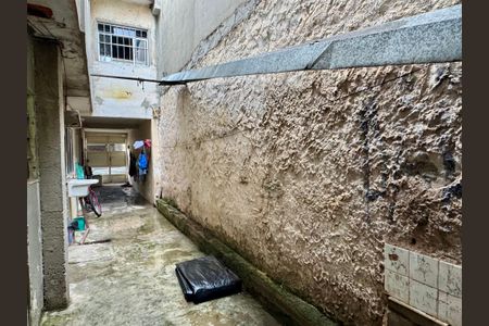 Casa à venda com 174m², 4 quartos e sem vaga Casa à venda com 174m², 4 quartos e sem vagacorredor externo