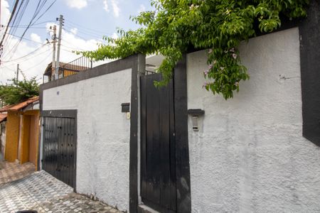 Casa à venda com 200m², 3 quartos e 1 vaga Casa à venda com 200m², 3 quartos e 1 vagaVista rua