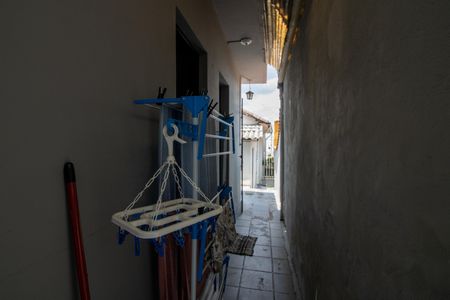 Casa à venda com 200m², 3 quartos e 1 vaga Casa à venda com 200m², 3 quartos e 1 vagacorredor casa 2