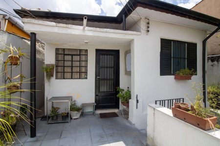 Casa à venda com 200m², 3 quartos e 1 vaga Casa à venda com 200m², 3 quartos e 1 vagaquintal frente