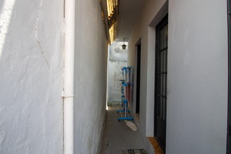 Casa à venda com 200m², 3 quartos e 1 vaga Casa à venda com 200m², 3 quartos e 1 vagacorredor casa 2