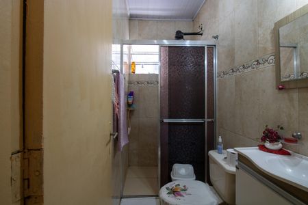 Casa à venda com 200m², 3 quartos e 1 vaga Casa à venda com 200m², 3 quartos e 1 vagaBanheiro