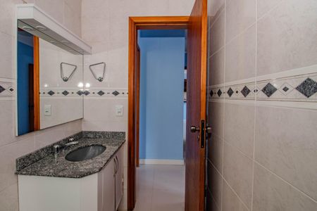 Apartamento à venda com 124m², 3 quartos e 2 vagasBanheiro Social