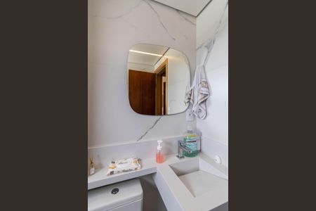 Apartamento à venda com 88m², 2 quartos e 1 vaga Apartamento à venda com 88m², 2 quartos e 1 vagaBanheiro