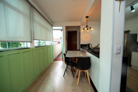 Cozinha de casa para alugar com 2 quartos, 85m² em Jardim dos Camargos, Barueri