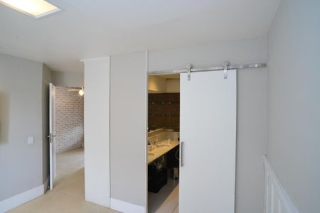 Apartamento para alugar com 190m², 3 quartos e 2 vagasSuíte