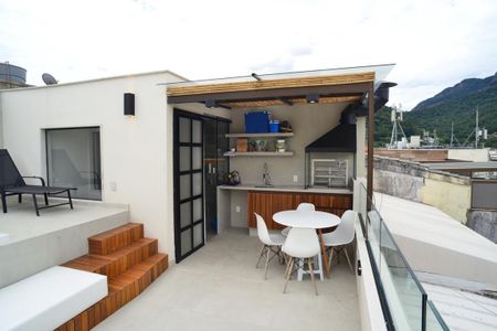 Apartamento para alugar com 190m², 3 quartos e 2 vagasTerraço