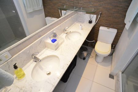 Apartamento para alugar com 190m², 3 quartos e 2 vagasBanheiro Suíte