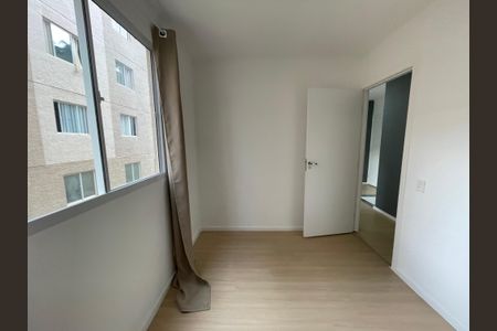 Quarto 2 de apartamento para alugar com 2 quartos, 40m² em Jardim Petropolis, Cotia