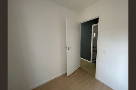Quarto 2 de apartamento para alugar com 2 quartos, 40m² em Jardim Petropolis, Cotia