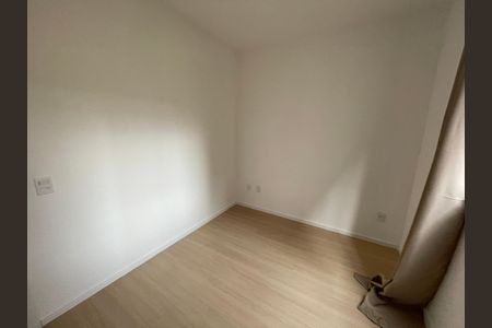 Quarto 2 de apartamento para alugar com 2 quartos, 40m² em Jardim Petropolis, Cotia
