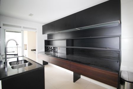 Apartamento à venda com 158m², 3 quartos e 3 vagasCozinha