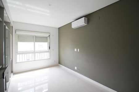 Apartamento à venda com 158m², 3 quartos e 3 vagasSuíte 1