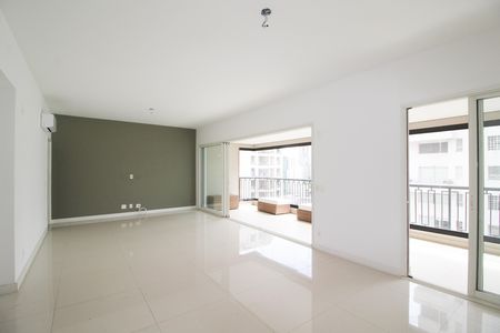 Sala de apartamento à venda com 3 quartos, 158m² em Itaim Bibi, São Paulo