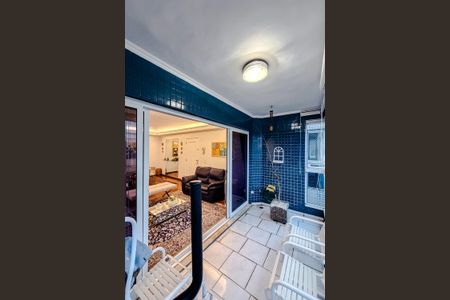 Apartamento à venda com 165m², 4 quartos e 3 vagas Apartamento à venda com 165m², 4 quartos e 3 vagasVaranda da Sala