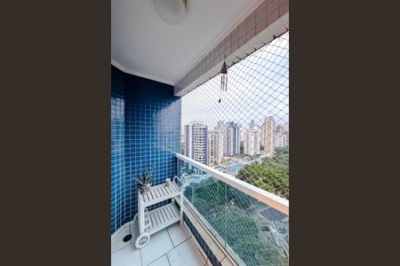 Apartamento à venda com 165m², 4 quartos e 3 vagas Apartamento à venda com 165m², 4 quartos e 3 vagasVaranda da Suíte
