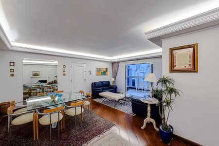 Apartamento à venda com 165m², 4 quartos e 3 vagas Apartamento à venda com 165m², 4 quartos e 3 vagasSala