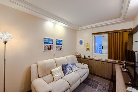 Apartamento à venda com 165m², 4 quartos e 3 vagas Apartamento à venda com 165m², 4 quartos e 3 vagasQuarto 2