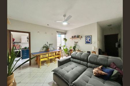 Apartamento à venda com 84m², 2 quartos e sem vagaSala