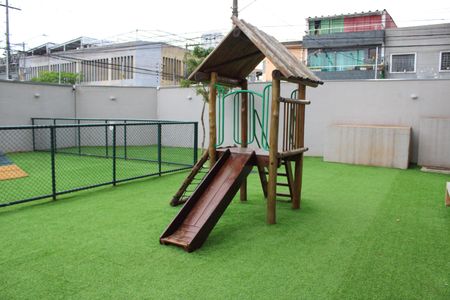 Apartamento para alugar com 36m², 2 quartos e sem vagaÁrea comum - Playground