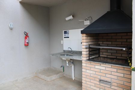 Apartamento para alugar com 36m², 2 quartos e sem vagachar