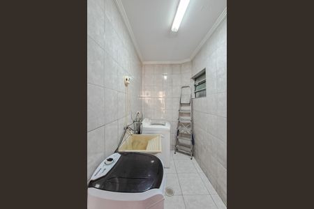 Casa à venda com 192m², 3 quartos e 2 vagasÁrea de Serviço