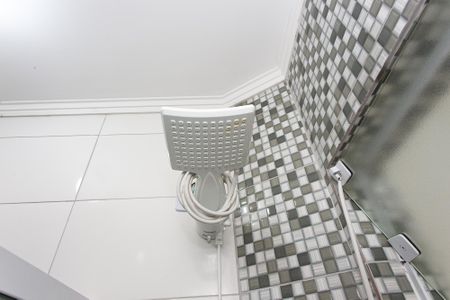 Apartamento à venda com 46m², 2 quartos e sem vagaBanheiro - Chuveiro