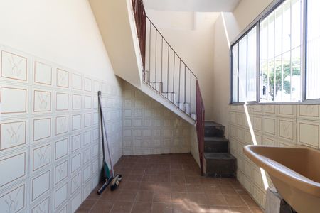 Casa à venda com 100m², 2 quartos e 1 vaga Casa à venda com 100m², 2 quartos e 1 vagaLavanderia da Casa 1