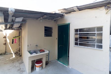 Casa à venda com 100m², 2 quartos e 1 vaga Casa à venda com 100m², 2 quartos e 1 vagaCasa 3