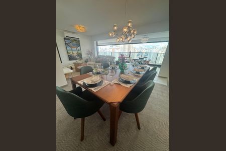 Apartamento à venda com 150m², 3 quartos e 2 vagasÁrea gourmet