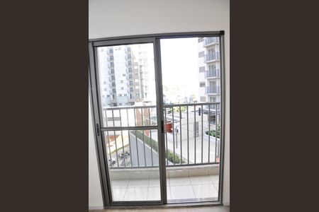 Varanda da Sala de apartamento para alugar com 2 quartos, 41m² em Vila Albertina, São Paulo