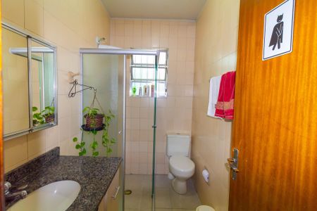 Casa à venda com 206m², 5 quartos e 3 vagasCasa 2 Banheiro 1