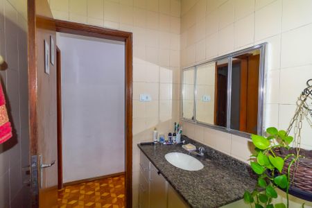 Casa à venda com 206m², 5 quartos e 3 vagasCasa 2 Banheiro 1