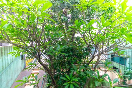 Casa 1 Vista de casa à venda com 5 quartos, 206m² em Jardim Ivone, São Paulo