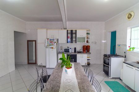 Casa à venda com 206m², 5 quartos e 3 vagasCasa 2 Cozinha