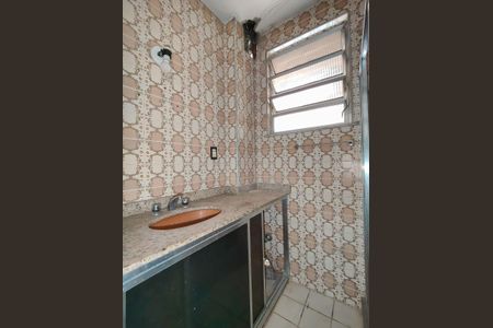 Apartamento à venda com 60m², 2 quartos e sem vagaBanheiro Corredor