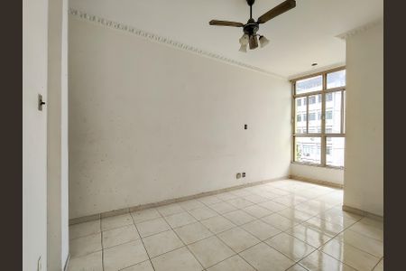 Apartamento à venda com 60m², 2 quartos e sem vagaSala