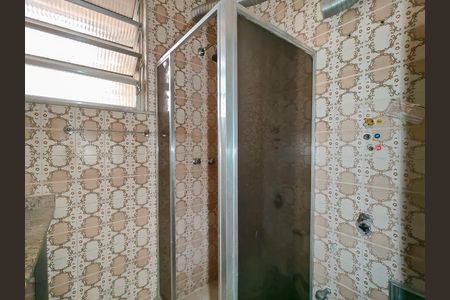 Apartamento à venda com 60m², 2 quartos e sem vagaBanheiro Corredor