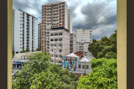 Vista da Sala de apartamento à venda com 2 quartos, 60m² em Tijuca, Rio de Janeiro